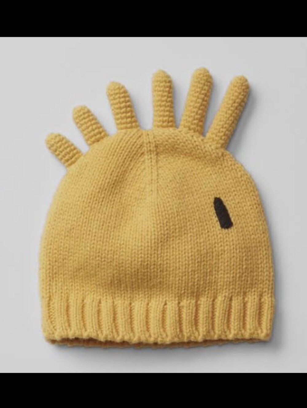 GAP Kids Peanuts Woodstock Yellow Knit Spike-Top Beanie.